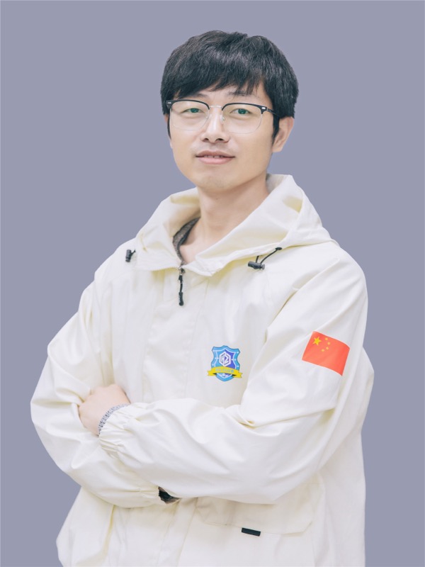 韩老师 — VEX IQ赛事教练